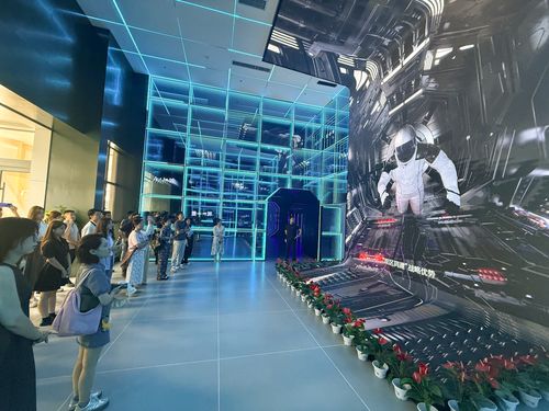 人工智能山東好品搶先體驗——開進AI工廠的記者見面會帶你過足科技癮